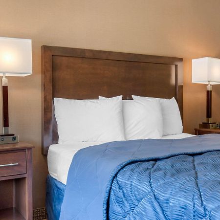 Rodeway Inn Чикаго Экстерьер фото