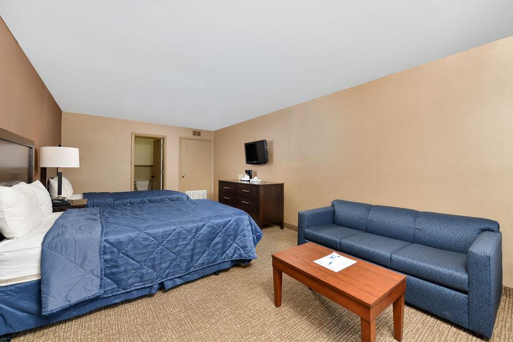 Rodeway Inn Чикаго Экстерьер фото