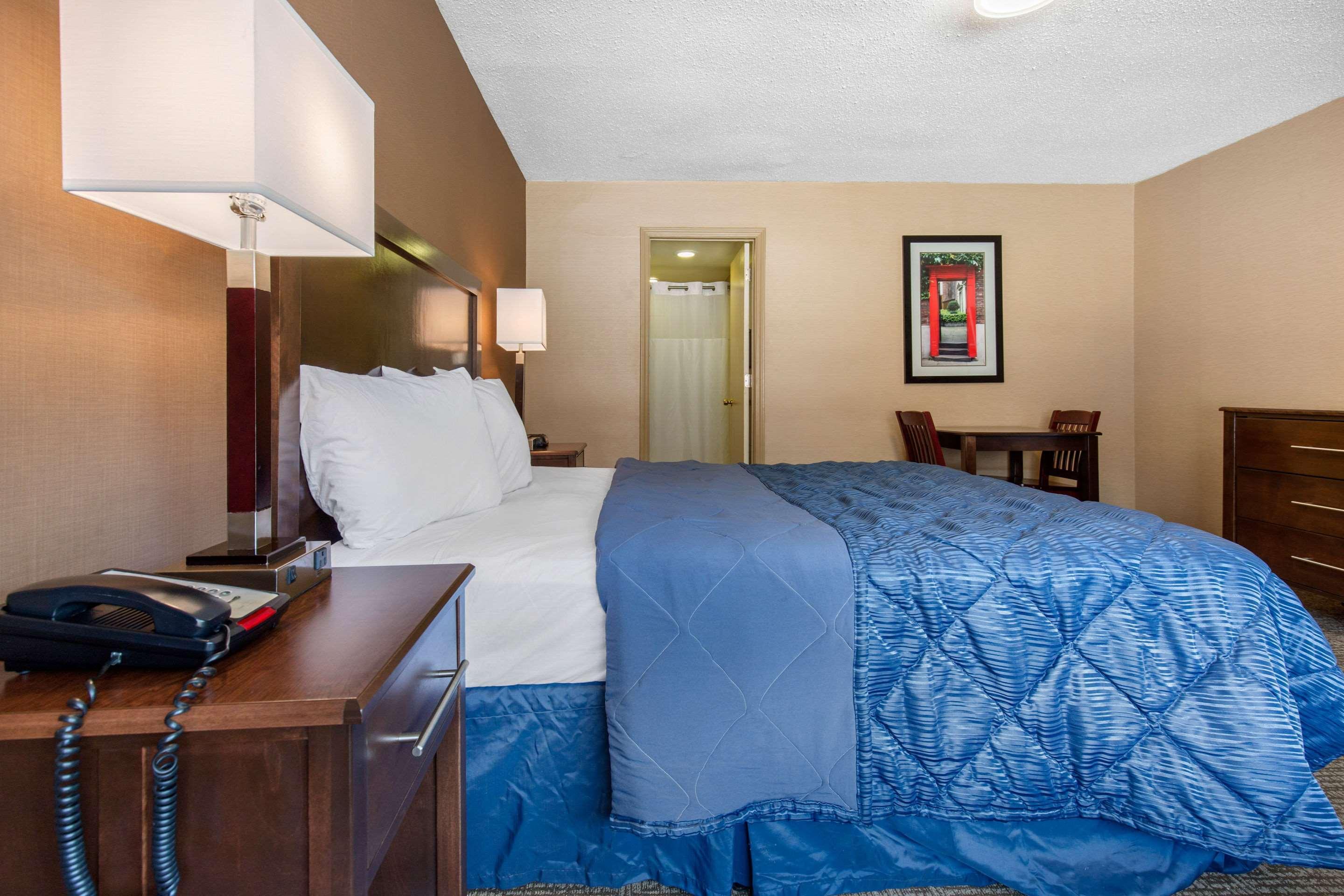 Rodeway Inn Чикаго Экстерьер фото